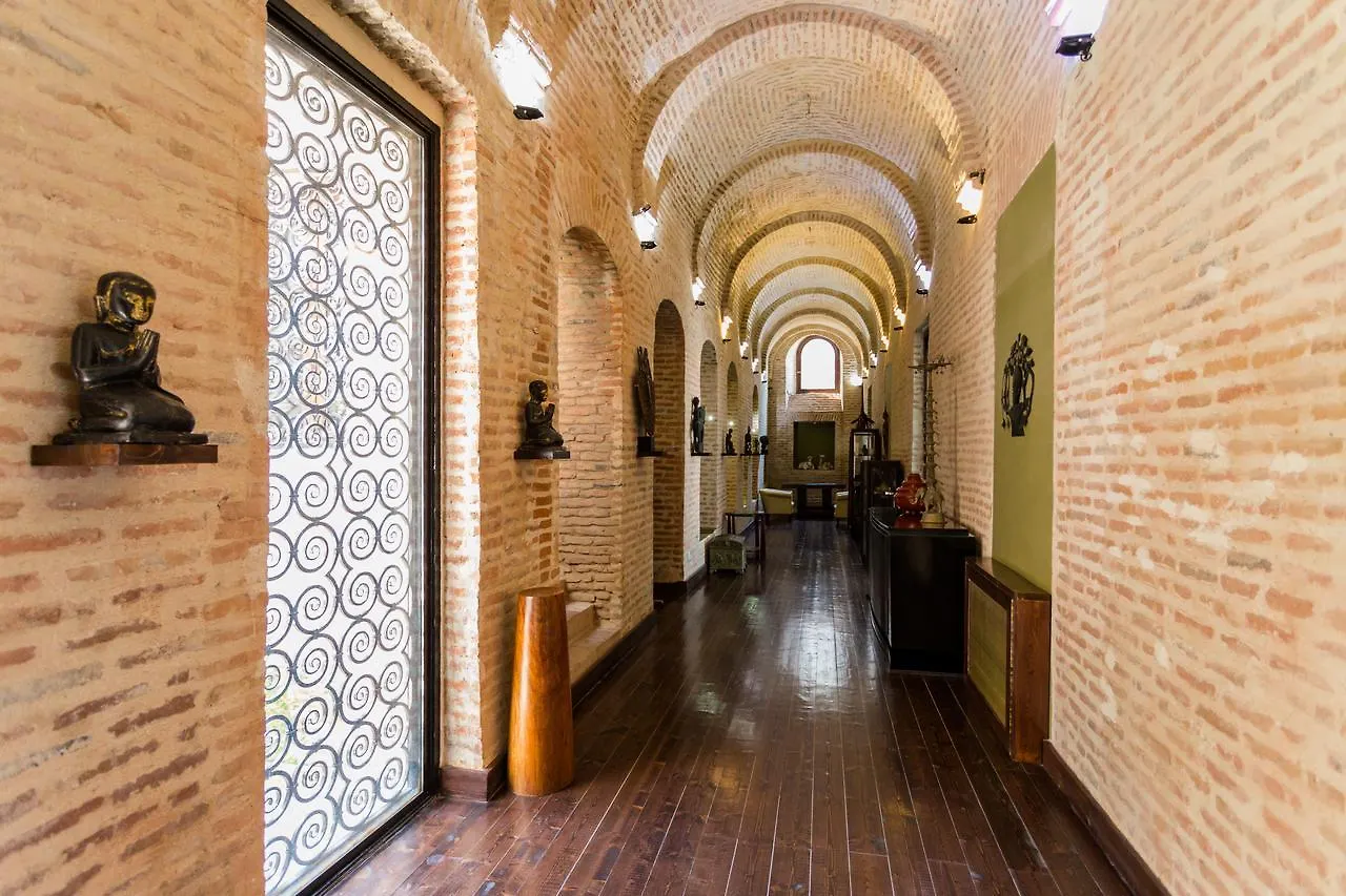 Hotel Castle In Old Town Tbilisi 3*,  Gruzja