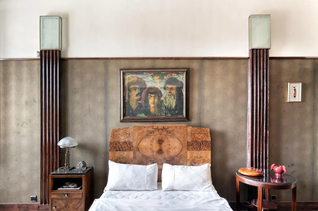 Castle In Old Town Hotel Tbilisi